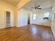 Photo - 1607 Clay St House
