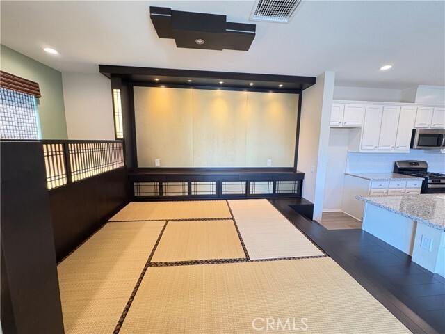 Photo - 280 W Via Presido