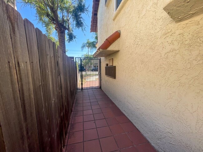 Photo - University Heights Ground Level with enclosed patio Unit 1