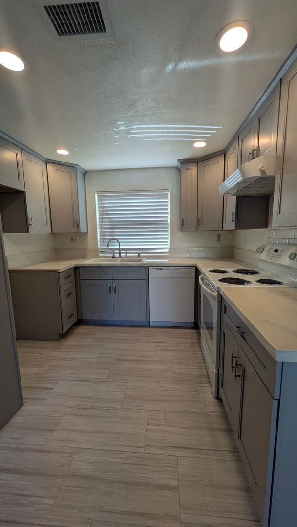 Photo - Cute two bedroom condo