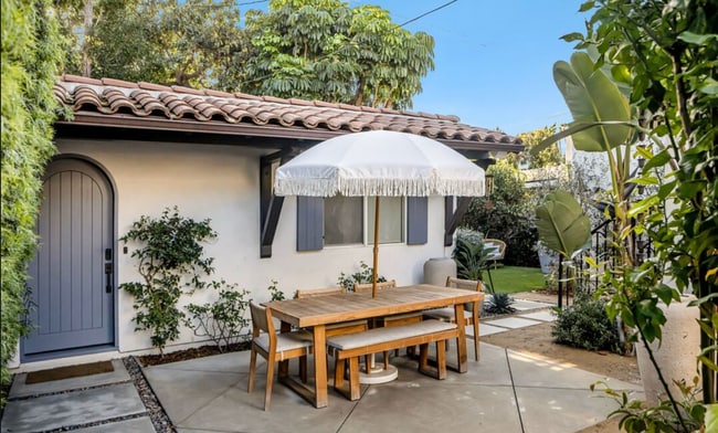 Photo - 2641 Military Ave