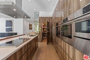 Photo - 15241 Greenleaf St House