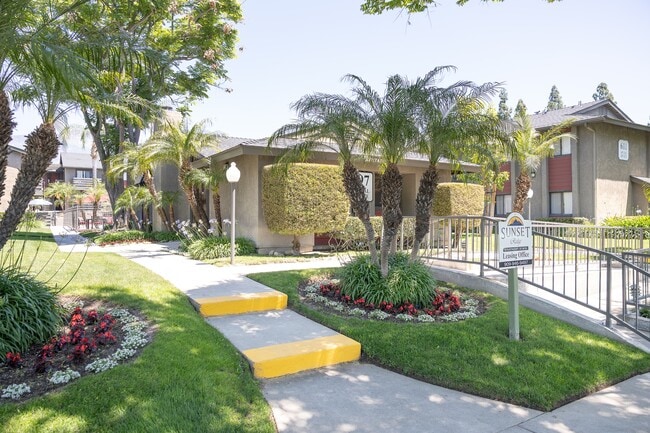 Photo - Sunset Ridge Apartments