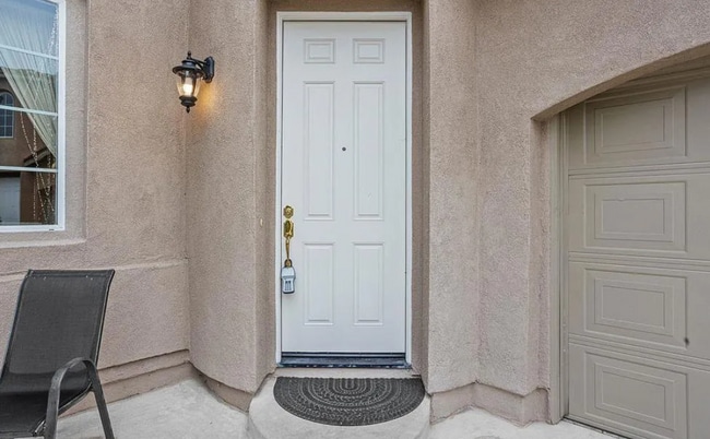 Photo - Available for Rent – Beautiful Gated 3BD/3BA Home Near Cal State San Marcos