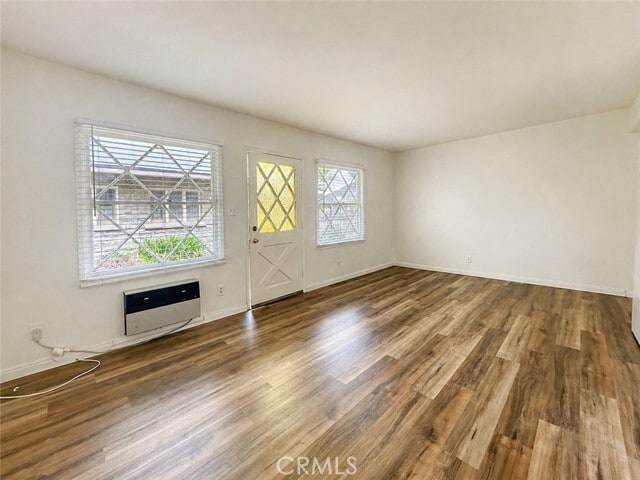 Photo - 116 W 3rd St
