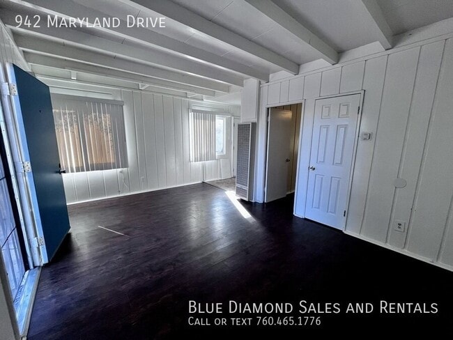 Photo - 942 Maryland Dr