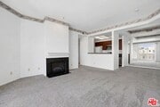 Photo - 3561 Clarington Ave Unit 206