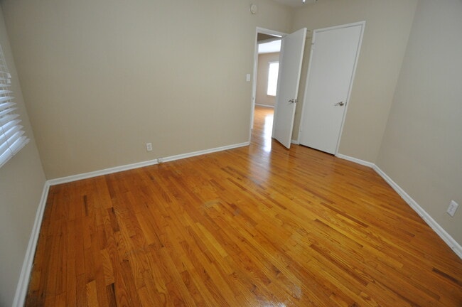 Photo - 14830 Dickens St Unit 02