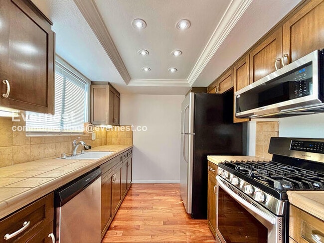 Photo - 4455 Rockland Pl