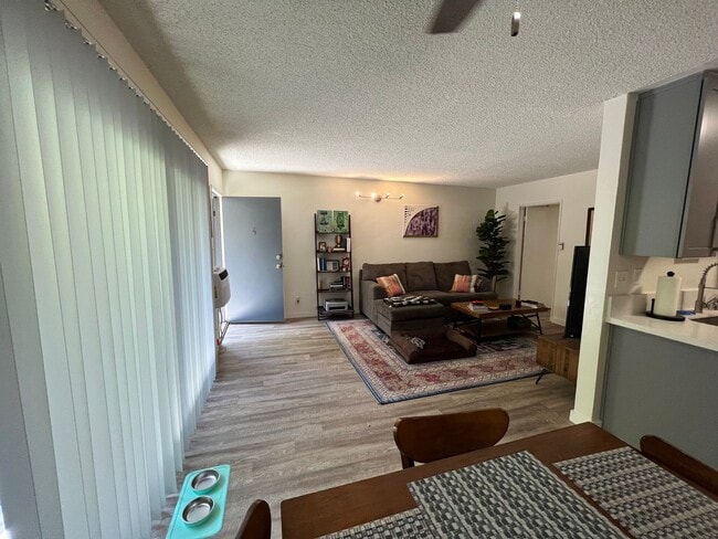 Photo - 3746 S Canfield Ave Unit 4