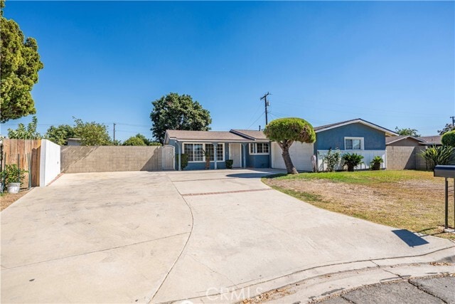 Photo - 1458 Sandia Ave