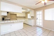 Photo - 2505 Belmont Ave W House