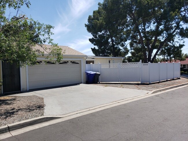 Photo - 3870 Unit 4490-B