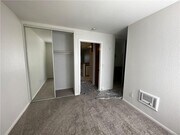 Photo - 432 Edgehill Ln