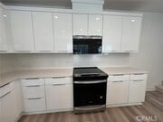 Photo - 601 S Lyon St Condo