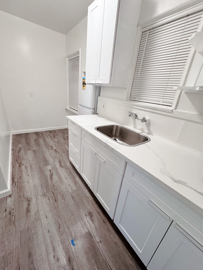 Photo - 1054 Winchester Ave Unit 1054 Winchester