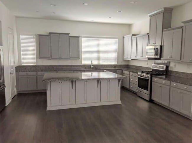 Photo - ELLINGTON WAY CHINO HILLS, 91709  (4 BED / 3 BATH)