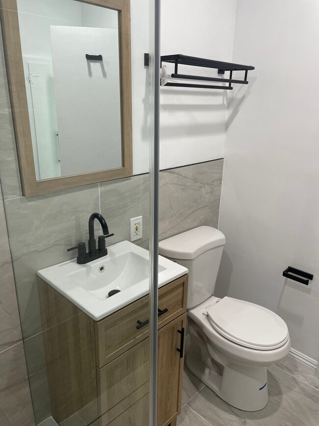 Photo - 3623 1/2 Fletcher Dr Unit 3623 1/2
