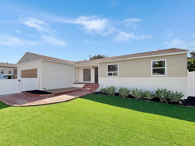 Beautiful 4BD/2BA House in La Mesa w/ W/D,... - Beautiful 4BD/2BA House in La Mesa w/ W/D,...