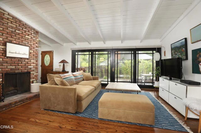 Photo - 400 Glenullen Dr