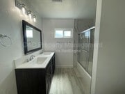 Photo - 1410 Cottonwood Ave