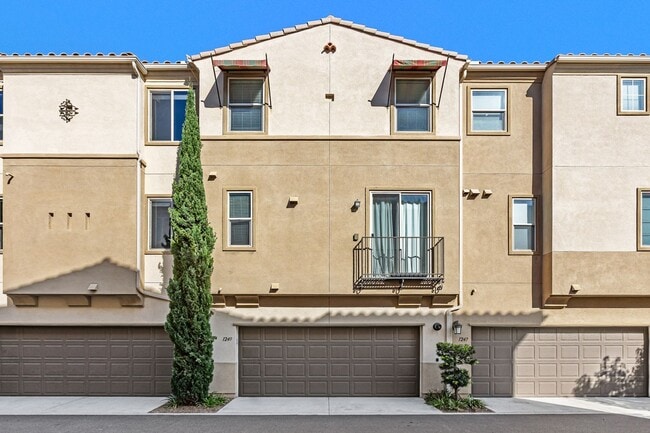 Photo - 4 bedroom - Pacific Ridge in Oceanside