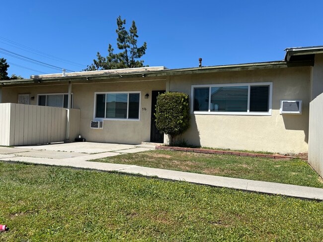 Photo - 576 N Wilson Ave Unit 576