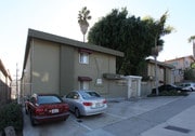 Photo - DL A St Apartments