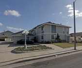 Primary Photo - 13881-13891 Cedar St Apartments