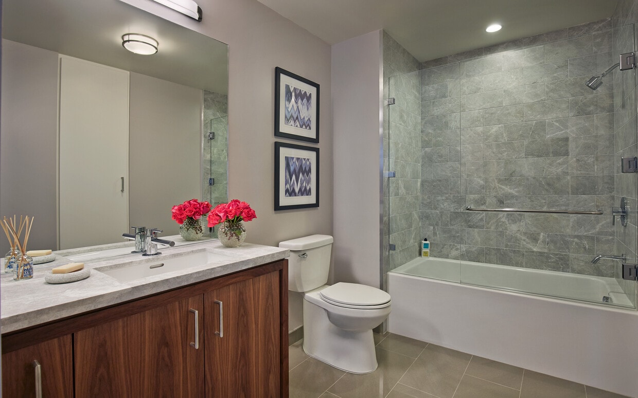 Floor Plan - 2 Bedroom / 2 Bathroom