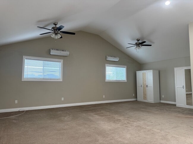 Photo - 16357 Vintage St