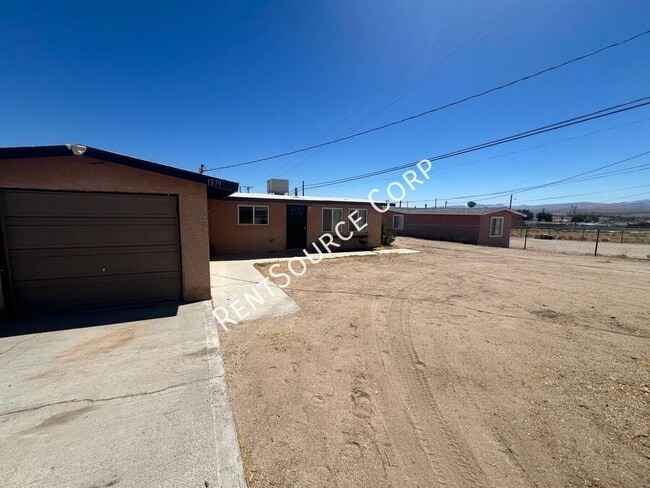 Photo - 1379 Riverside Dr
