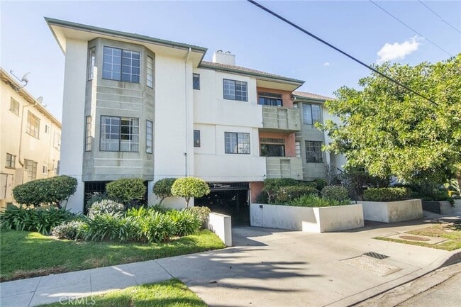 Building Photo - 4543 Willis Ave