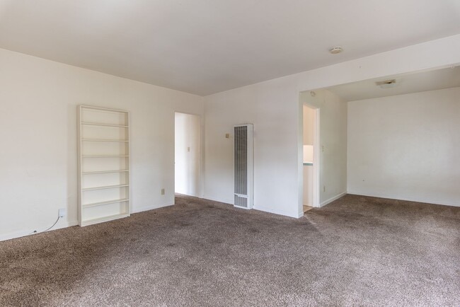 Photo - 4513-4519 Wilson Avenue Unit 4519