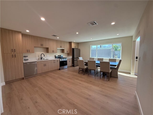 Photo - 14037 Rex St