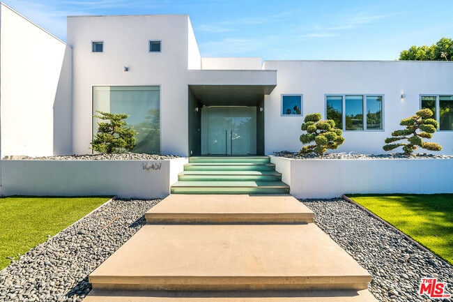 Building Photo - 16457 Westfall Pl