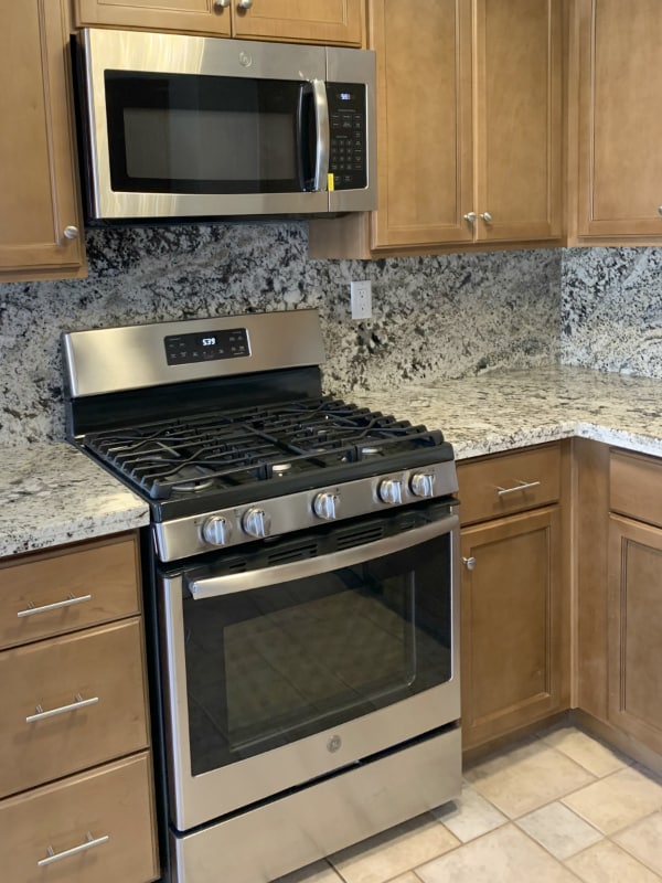 Photo - 1539 W 207th St Unit 3