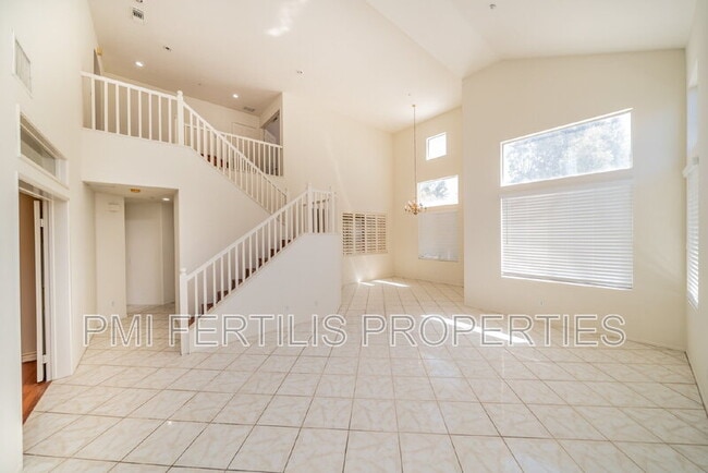 Photo - 5055 St Albert Dr