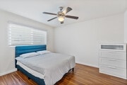 1BR, 1BA - 671SF - Bedroom - 303 N. Oakland Apartments