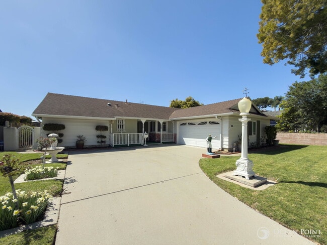 Building Photo - Charming 3-Bed, 2-Bath Home in the Heart of Ventura | 1,465 Sq Ft