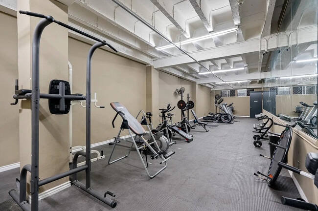 Photo - 312 W 5th St Unit 208