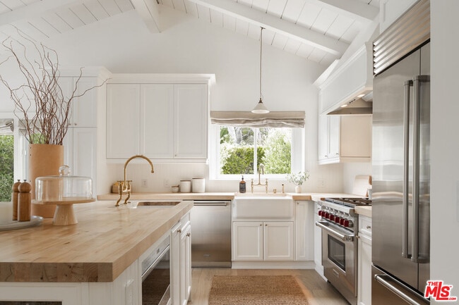 Photo - 6456 Sycamore Meadows Dr