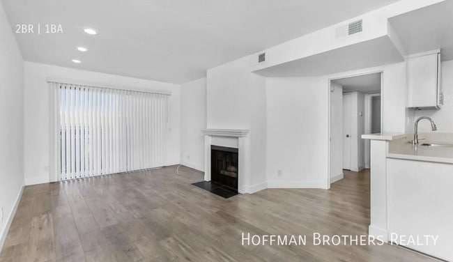 Photo - 7705 Hampton Ave Unit 217