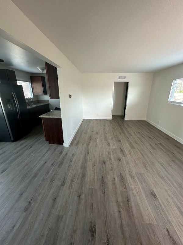Photo - 3212 W Cabot Dr Unit apt 4