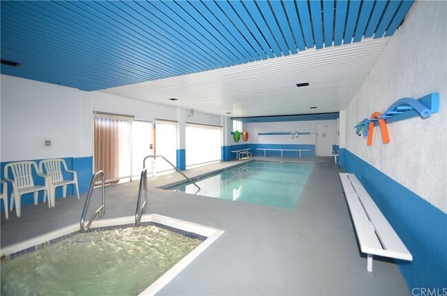 Pool and Jacuzzi - 8163 Redlands St Unit 36