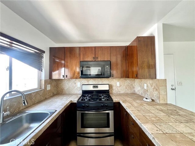 Photo - 5253 Denny Ave