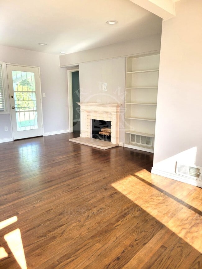Photo - 475 St Augustine Ave