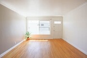 Photo - 216 S Gale Dr Apartments