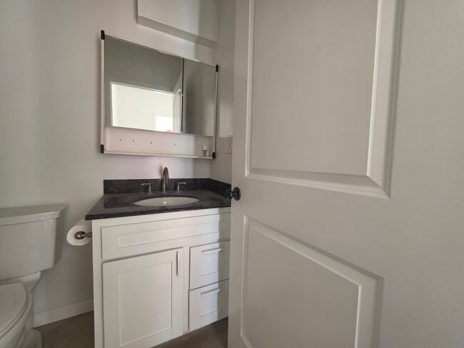 Photo - 1038 Raymond Ave