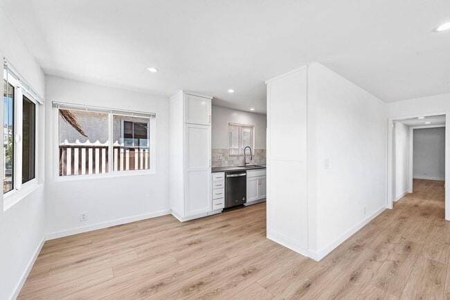 Photo - 223 Avenida Victoria Unit C